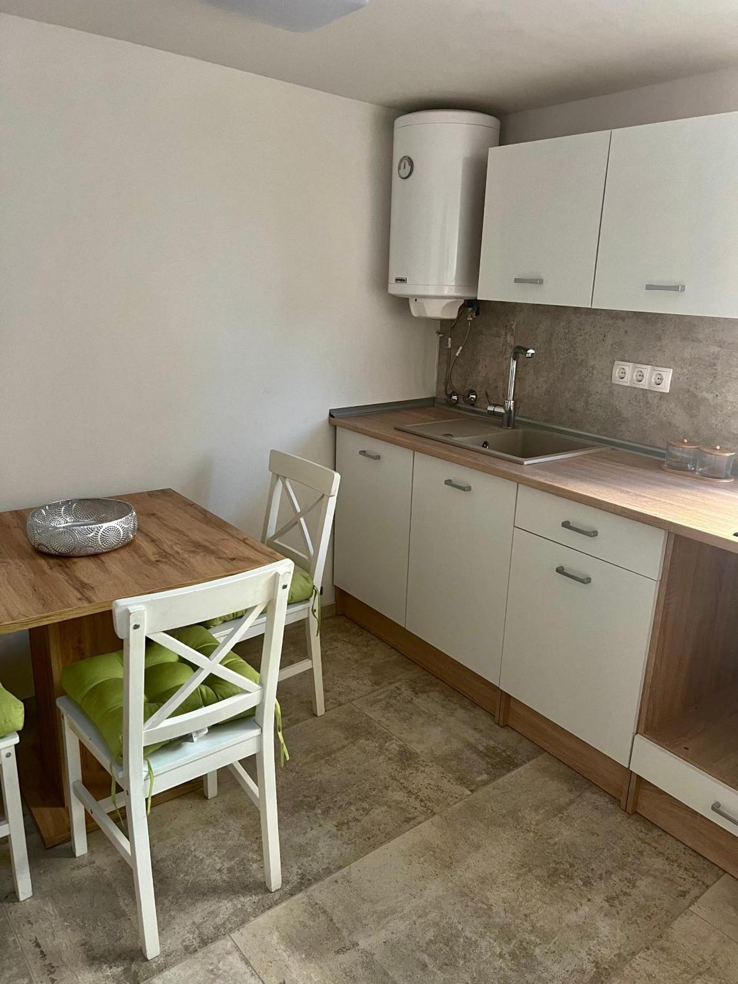 Apartman Roko Tribunj  Ngoại thất bức ảnh
